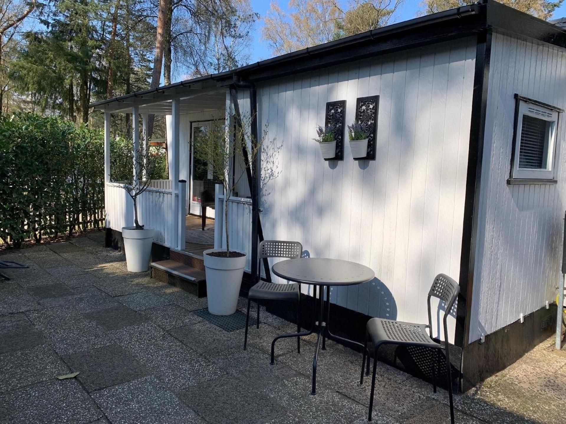 Mobilheim Fuer 2 Personen Ca 28 Qm In Hoenderloo, Gelderland Veluwe Apartment Exterior photo